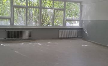 FOTO: Rekonštrukcie v prievidzských školách