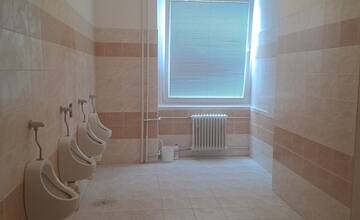 FOTO: Rekonštrukcie v prievidzských školách