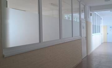 FOTO: Rekonštrukcie v prievidzských školách