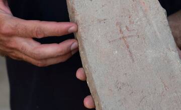 FOTO: Výskum v Panskej kaplnke Trenčianskeho hradu