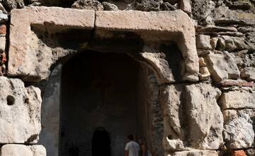 FOTO: Výskum v Panskej kaplnke Trenčianskeho hradu