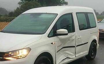 FOTO: Tri vážne dopravné nehody na D1 pri Trenčíne si vyžiadali zranenia aj prevoz do nemocnice