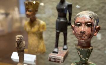 FOTO: Na Trenčianskom hrade vystavili zbierku o starovekom Egypte súkromného zberateľa z Handlovej