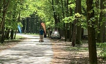 FOTO: Trenčín pripravuje zmeny parkovania na Brezine