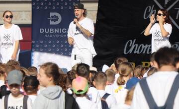 FOTO: Tancovanie na dubnickom námestí prinieslo celoslovenský rekord