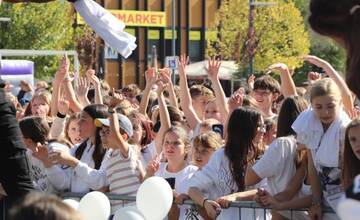 FOTO: Tancovanie na dubnickom námestí prinieslo celoslovenský rekord
