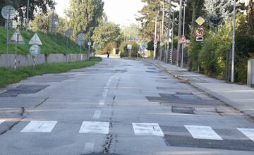 FOTO: Opravy ciest v Trenčíne