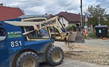 FOTO: Kontrolný deň v Považskej Teplej, kde sa začalo s piatou a šiestou etapu výstavby kanalizácie