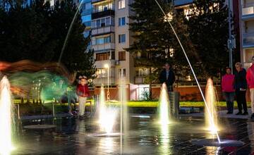 FOTO: Nová moderná fontána bude zdobiť sídlisko v Novom Meste nad Váhom