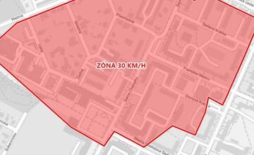 FOTO: Dve ulice v Prievidzi zjednosmernili. Platí tam aj zóna 30 km/h