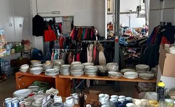 FOTO: Povodne zasiahli 90 percent obce Brantice. Pomáhali im aj Trenčania