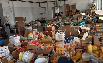 FOTO: Povodne zasiahli 90 percent obce Brantice. Pomáhali im aj Trenčania