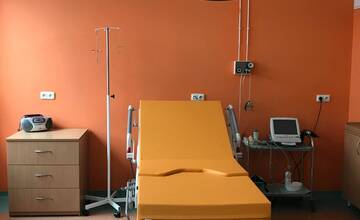 FOTO: V Trenčíne primár zastavil odber pupočníkovej krvi