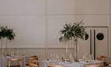 FOTO: Po neúspešných dražbách má Kursalon majiteľa 