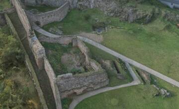 FOTO: Obnova Trenčianskeho hradu