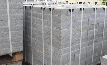 FOTO: Centrum mesta pokryje dlažba akú majú len v Berlíne