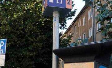 FOTO: Prvá etapa regulovaného parkovania v Považskej Bystrici začne platiť od nového roka