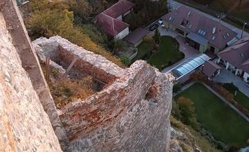 FOTO: Obnova hradu Beckov