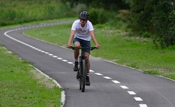 FOTO: Cyklistov zaskočila správa o uzávierke cyklotrasy okolo Bieroviec 