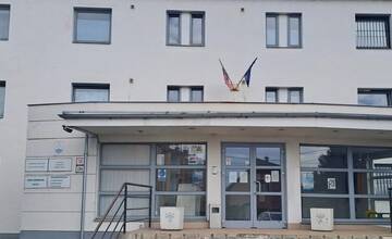 FOTO: Ministrestvo spustilo rezervačný systém aj v Dubnici nad Váhom