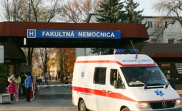 FOTO: Nové vedenie trenčianskej nemocnice, preberá nemocnicu počas hromadných výpovedí