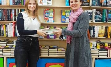 FOTO: Trenčania podporte deti kúpou knihy