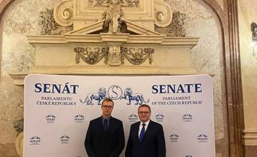 FOTO: Dokončená obnova južného opevnenia Trenčianskeho hradu