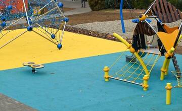 FOTO: Dubničania sa tešia z moderných a zrekonštruovaných športovísk