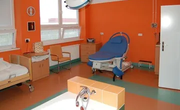 FOTO: Žena vďaka inovatívnej liečbe porodila zdravé dieťa