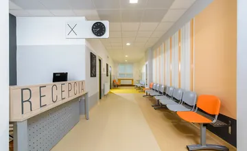 FOTO: Žena vďaka inovatívnej liečbe porodila zdravé dieťa