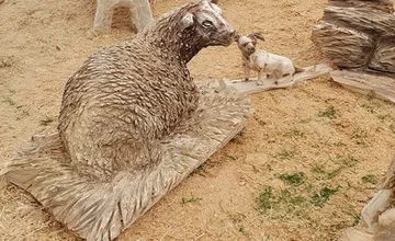 FOTO: Nový drevený betlehem obohatí Vianoce v Kanianke