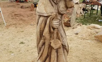 FOTO: Nový drevený betlehem obohatí Vianoce v Kanianke