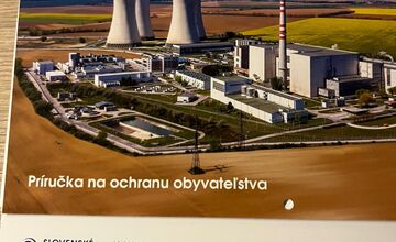 FOTO: Obyvatelia obce pro Novom Meste nad Váhom dostali skutočne zvláštny darček 