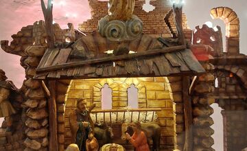 FOTO: Aktuálne prebieha na Trenčianskom hrade unikátna výstava Betlehemov 