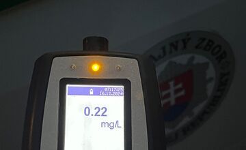 FOTO: Vodiči z Trenčianskeho kraja by mali jazdiť zodpovednejšie