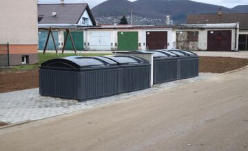 FOTO: Dubničania majú k dispozícií 52 nových parkovacích miest