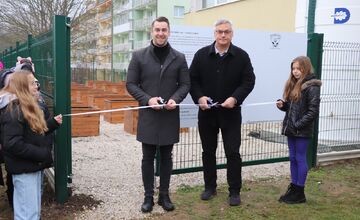 FOTO: V Dubnici sa budú môcť žiaci učiť rovno z praxe