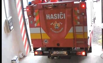 FOTO: FIREPORT dokázal, že čas je kľúčový. Dobrovoľní hasiči pomohli zachrániť seniora