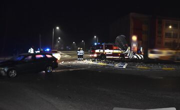 FOTO: Vodič v Púchove nabúral do názvu mesta a spôsobil finančné škody