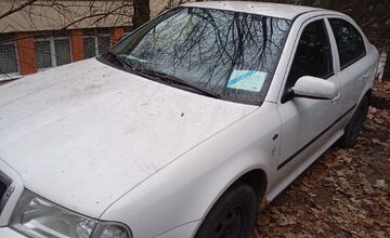 FOTO:  Štát predáva ojazdené autá, ktoré už nebude využívať. Tieto môžu byť vaše za super cenu