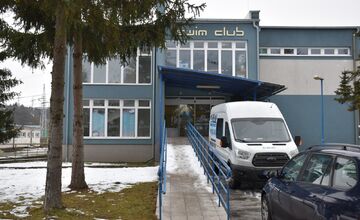 FOTO: Rekonštrukcia plavárne v Považskej Bystrici finišuje. Otvorenie je naplánované na marec