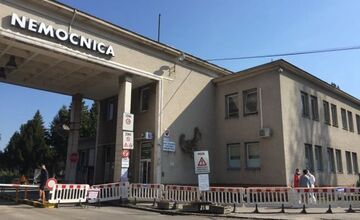 FOTO: Nemocnica v Bojniciach zostáva v rukách Trenčianskeho kraja 