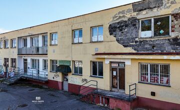 FOTO: V Novom Meste nad Váhom vyrastie nové bývanie. Z chátrajúceho objektu budú moderné byty