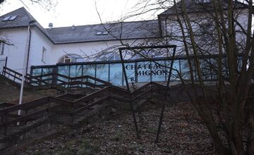 FOTO: Dubničanom pribúdajú v meste postupne nové ekologickejšie lampy