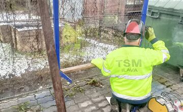 FOTO: Údržba v Ilave sa začala