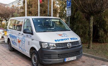 FOTO: Púchovský dráčik je novou prepravnou službou