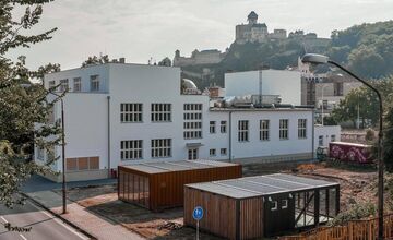 FOTO: Obyvatelia Trenčína si budú môcť vychutnať predstavenie živej hudby a nemého filmu 