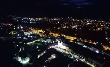 FOTO: Trenčania môžu posielať fotografie z mesta, maliarka chce namaľovať album 