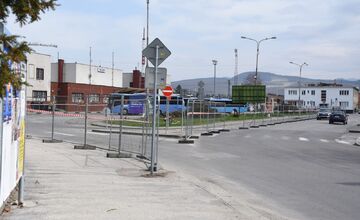FOTO: Začína sa obnova autobusovej stanice v Trenčíne, práce potrvajú do konca roka