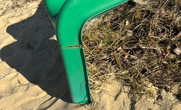 FOTO: Myjavčanka sa pýta na rekonštrukciu ihriska, mesto má iné plány